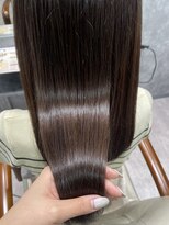 フォンド 津田沼(fond.)&nbsp;デザインカラー/レイヤーカット/ウェットヘア/オリーブベージュ