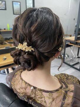 ウェイビー 桜木町店(WAVY) 【WAVY hair set】ルーズなフルアップ