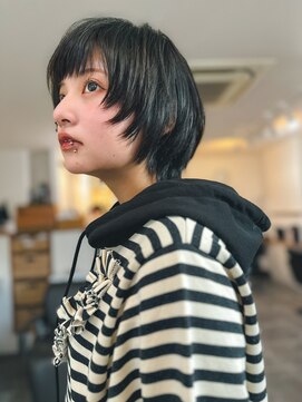 イルフレール(ill frere) ryu【黒髪ウルフ　ウルフカット　マレットヘア　中津　梅田】