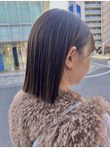 20代30代大人可愛いアッシュベージュくびれボブ耳掛け透明感