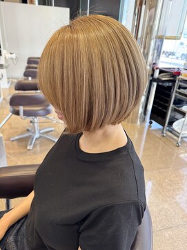 レッド(ReD) 白髪ぼかし/白髪ぼかしハイライト/脱白髪染め/金沢/髪質改善