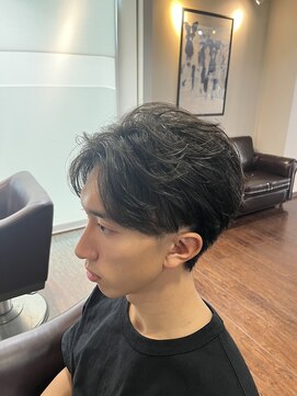 スリーク 吹田店(Sleek) フェザースタイル