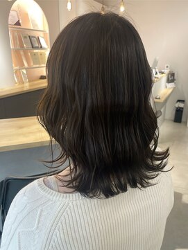 スティル ヘアアンドアイラッシュ(STILL hair&eyelash) 【森】扱いやすいミディアムレイヤー