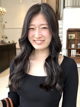 アンジェリカ(Angelica) 艶髪ロングヘア