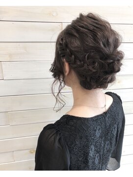 ラック 辻堂(LUCK) フルールアップ