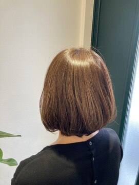 キー(KEY) グラデーションボブ