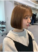 ベージュミニボブ_アッシュグレージュ