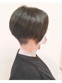 【morio鶴瀬】20代30代40代刈り上げ女子前下がり前髪無し