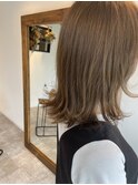 ゆる跳ねソフトミディアム+ミルクティーベージュ