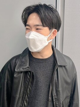 ポーチバイハニー オモテサンドウ(PORCH by HONEY omotesando) スーツ短髪ツーブロック束感モテる黒髪シークレットパーマ流行