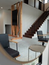 ビーヒアナウ 野々市市役所前店(BE HERE NOW N゜04) BHN Style