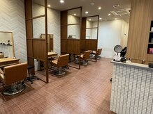 スーリール 香椎店(Sourire)の雰囲気（半個室の空間とマンツーマン施術に完全個室のキッズルーム完備♪）