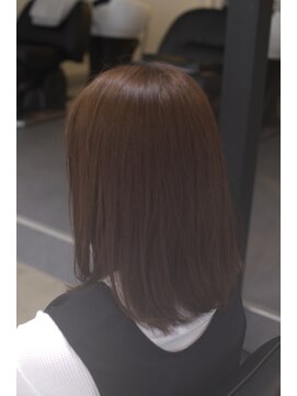 ナウト(now.t) 【straight bob】