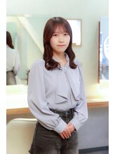 ララルーモ(LaＬaｒＯomo) 阿部若菜 【新宿駅】