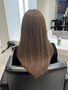 リゼル ユア 渋谷(RISEL YUA) ヘーゼルアッシュラテ