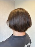 酸性ストレートショートボブ