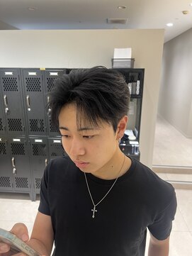 ステージ(STAGE) ダウンパーマ　センターパート　ニュアンスパーマ