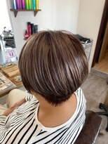 ファイン 三笠店(Fine)&nbsp;白髪ぼかしハイライト☆シルバー系アッシュカラー