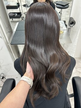 エトワール(ETOILE) レイヤーカット/アッシュブラウン/暗髪カラー