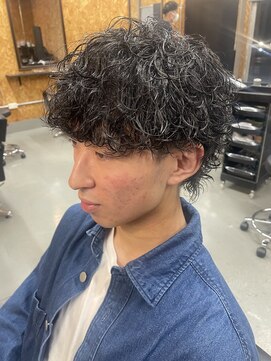 アディクト オム(ADDICT HOMME) マッシュウルフ×波巻きスパイラル