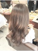 ハイ透明感カラー カーキグレージュ小顔セミディ10代20代30代