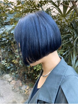 ブロック ジャポン(bloc japon) 前下がりミニボブ