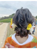 グランルッソ 岡山駅前(GRAN LUSSO)&nbsp;色打掛　ドラフラワー　ルーズシニヨン