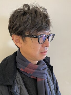 マカロンコワフュールドウシワカマル(macaron coiffure de ushiwakamaru) 大人の色気パーマ♪【沼津・沼津駅】