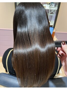 ネオリーブエクラ 上野御徒町店(Neolive eclat) 艶ストレート