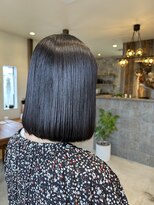 ピーロ(piilo) トリートメントストレート