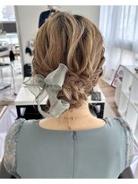 オウン(AUN)&nbsp;サイド編み込みアップ