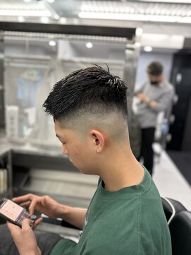 リプレイ 草津店(RIPLAY) スキンフェード