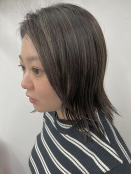 ケシキ(keshiki)の写真/《大人ハイライト白髪ぼかしが大人気*》明るい白髪染めや白髪ぼかしでなりたいhairを叶えます♪