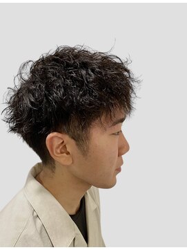 銀座マツナガ 浅草店 若者大人気!ツーブロ×ツイスパスタイル