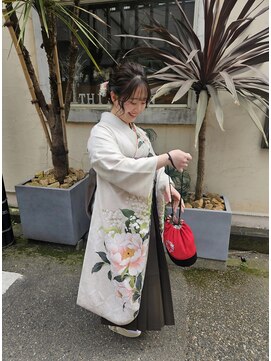 サーティーン(THIRTEEN) 卒業式♪袴の着付けとヘアセット(^^)《20代》