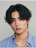 センターパートフェザーパーマ刈り上げニュアンスパーマ韓国ヘア