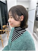 顔まわりカット/おくれ毛/外ハネ/オリーブグレージュ
