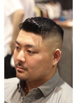 キングスマントーキョー 府中店(KINGSMAN TOKYO) アップバング / ツーブロック / スキンフェード 【府中】