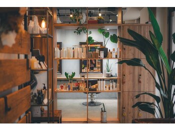 Sa N. HAIR & MAKE【サン ヘアアンドメイク】