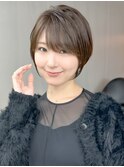 ミニウルフチェリーブラウンブリーチなしショートボブ前髪/横浜