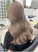 渋谷ミルクティーベージュハイトーンカラーヘーゼルベージュ30代