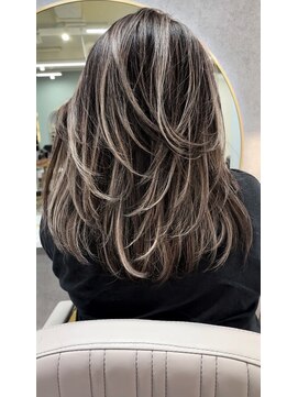 ジーディーエス(GDS) 白髪主術・リフトアップレイヤー