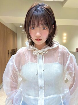 エンス 銀座(Ence) 暗めカラー/韓国風巻き/レイヤーカット/髪質改善/縮毛矯正/銀座