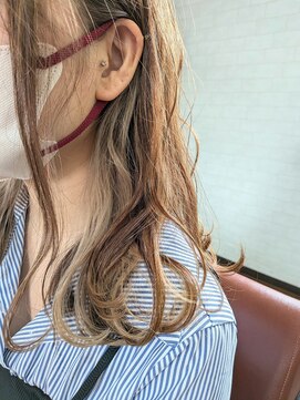 ヘアークリエイト マァーノ(Hair create mano) イヤリングカラー