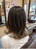 ナチュラルバレイヤージュ