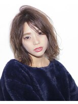 メノン(Menon)&nbsp;アンニュイウルフボブスタイル×イルミナカラー