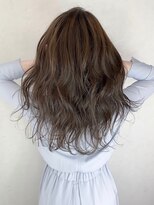 セシル ヘアー(Cecil hair)&nbsp;プラチナシルバーグラデーション♪