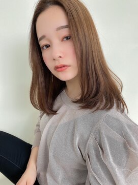 ルービック 和歌山(Rubik's) 大人かわいいうるつやストレートミディアム