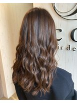 イコウヘアデザイン(icou hair design)&nbsp;ヘーゼルベージュ×艶ロング