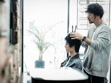 【似合わせのプロ集団】「王道の韓国系マッシュ」から「バチバチなbarber系フェード」まで